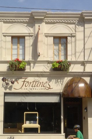 Limestone Windows surrounds